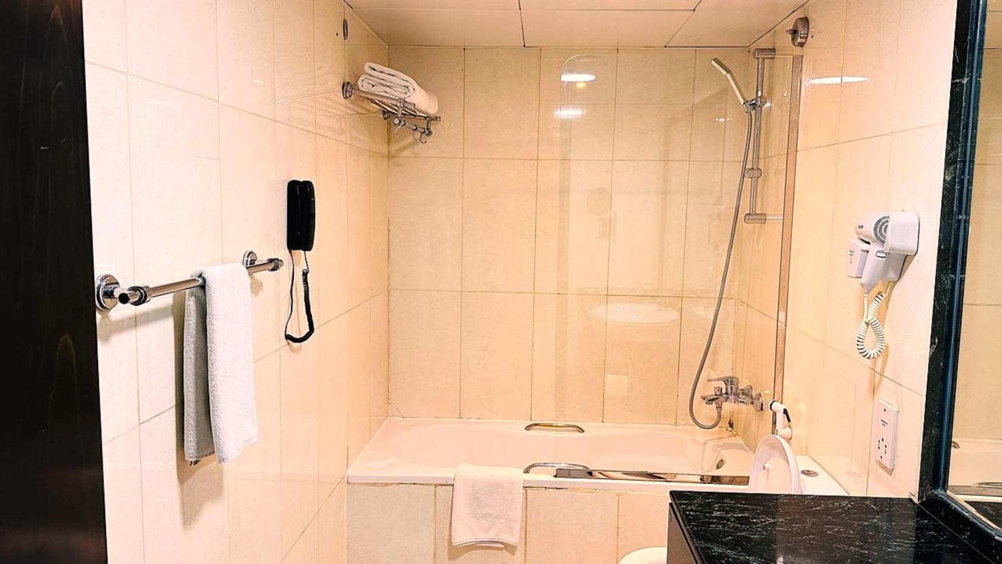 Rolla Suites Hotel -Former J5 Bur Dubai Hotel Екстер'єр фото